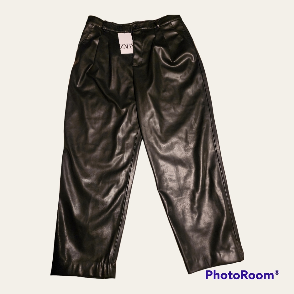 Zara BNWT Hugh Waisted Pleated Faux Leather Pants M